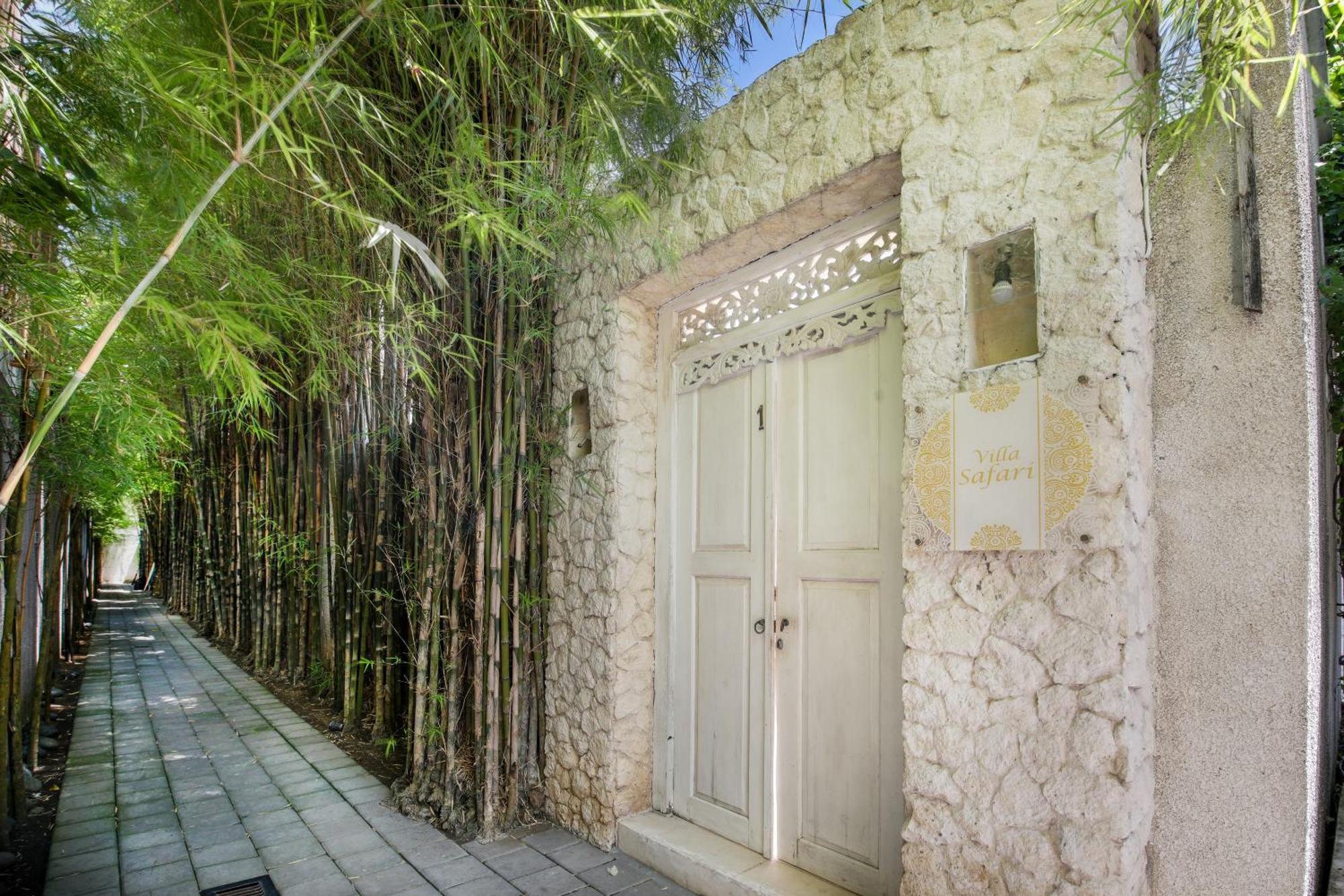 Villa Safari Σεμινιάκ Εξωτερικό φωτογραφία